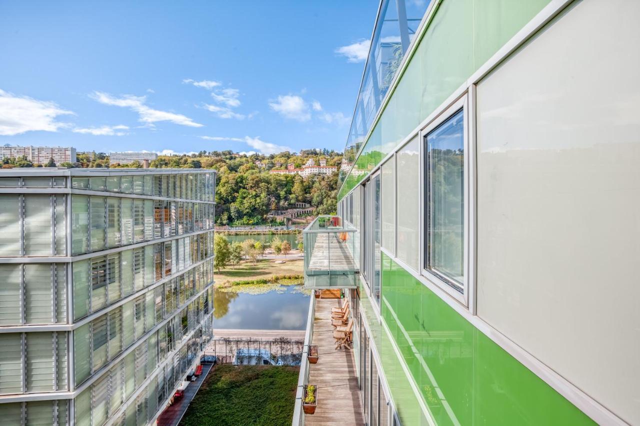 Апартаменты Lyon Confluence - Duplex Au Calme Avec Parking Prive En Option Экстерьер фото